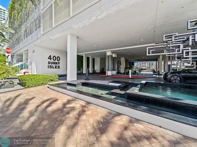 Building Photo - 400 Sunny Isles Blvd