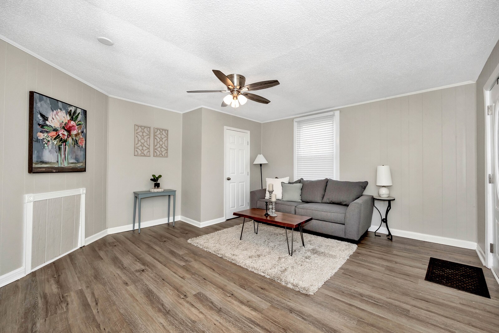 Building Photo - 3706 Emm Ell St SW