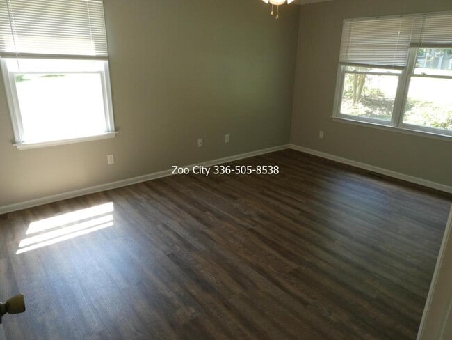 Building Photo - 603 Woodland Cir