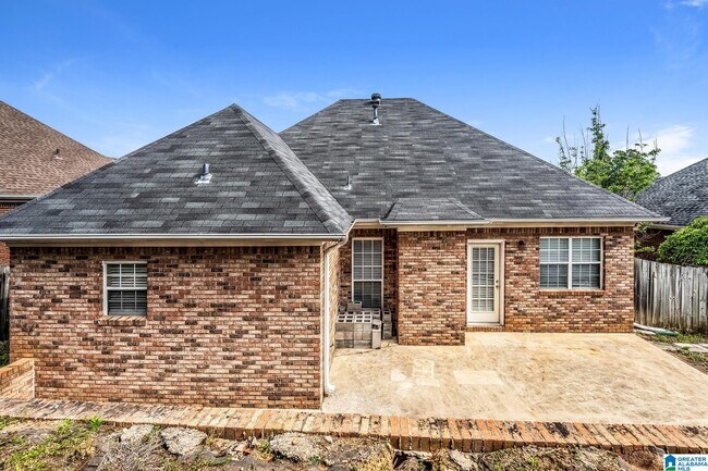 Building Photo - 209 Ashford Dr