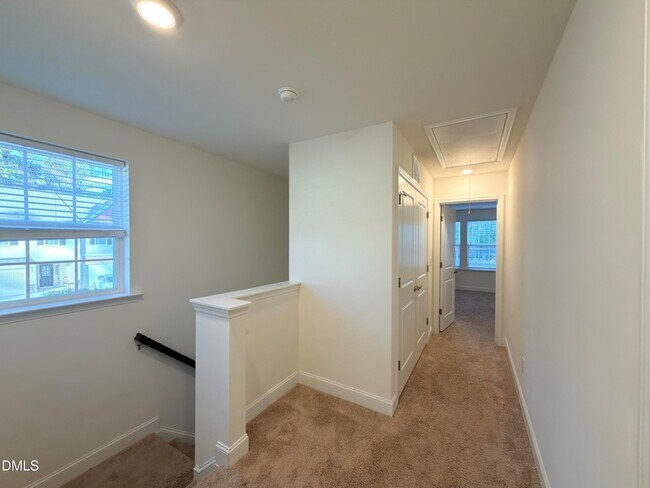 Building Photo - 4201 Little Fellow Ln