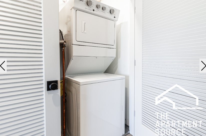 Building Photo - 4102 N Sheridan Rd