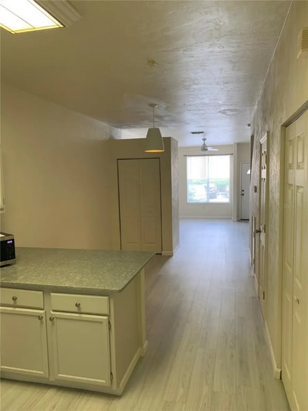 Building Photo - 4415 SW 34th St