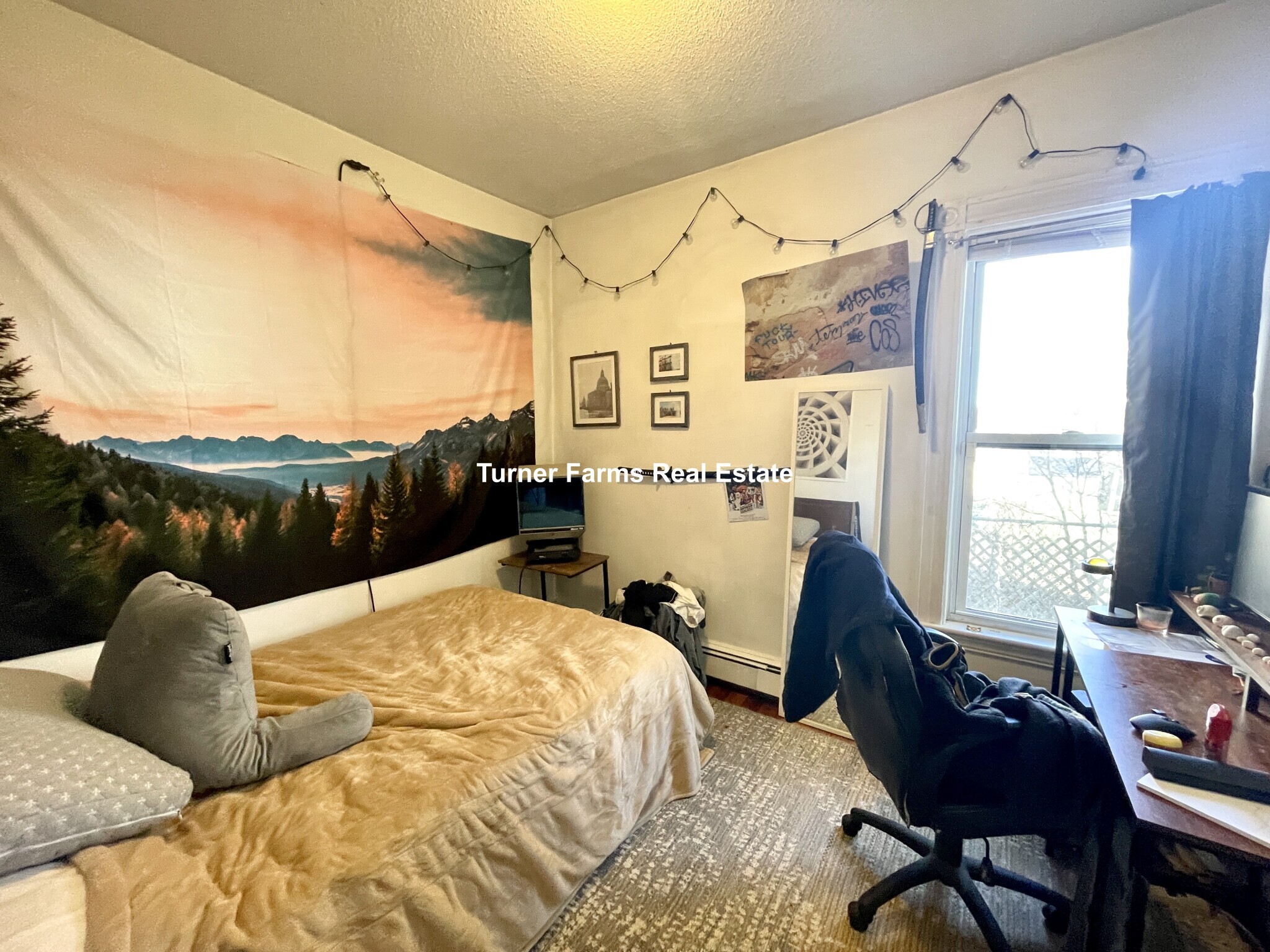 Building Photo - 68 Winchester St