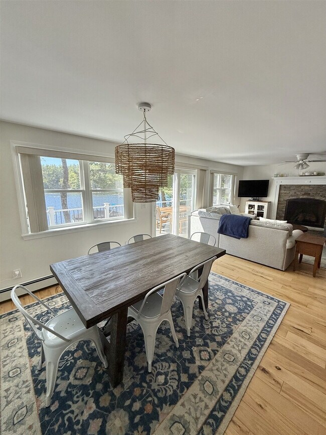 Primary Photo - 164 Pine Point Rd