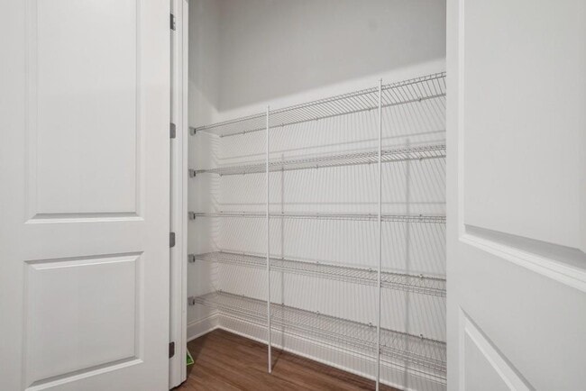 Building Photo - 704 Stickley Oak Way