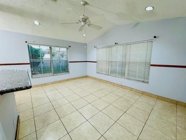 Building Photo - 495 Carrington Ln