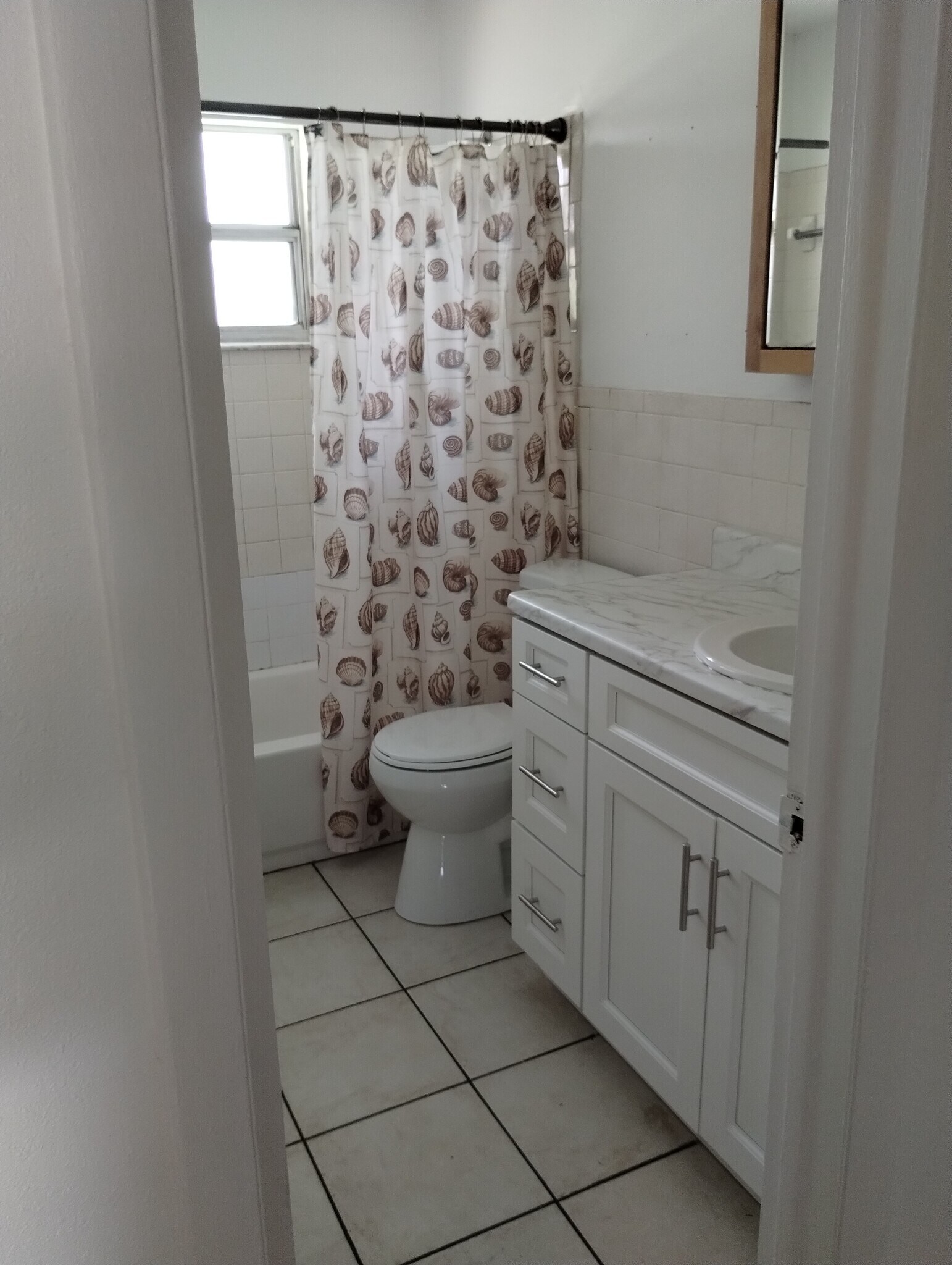 Building Photo - 8034 Orange Ave