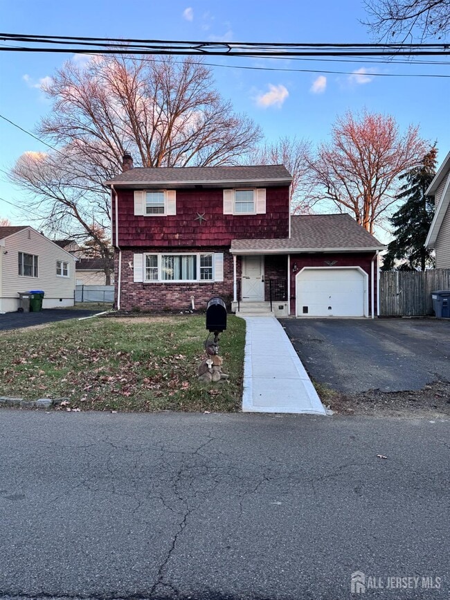 Building Photo - 8 Montclair Ave