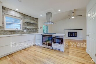 Building Photo - 10602 Tioga Ct