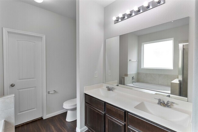 Building Photo - 17538 Greystanes Rd