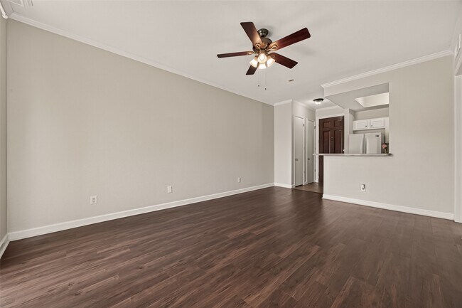 Building Photo - 4515 Briar Hollow Pl