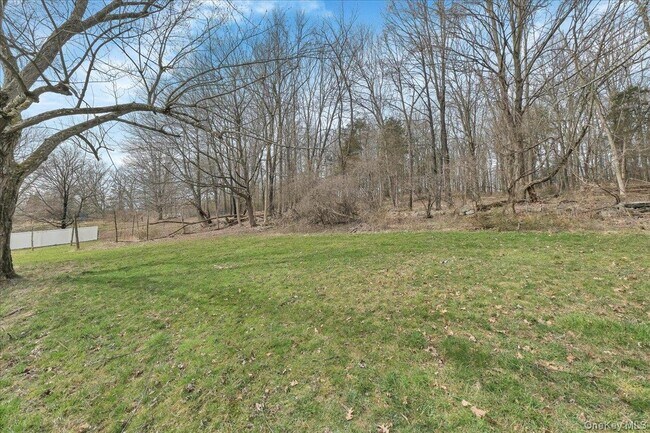 Building Photo - 1435 NY-208
