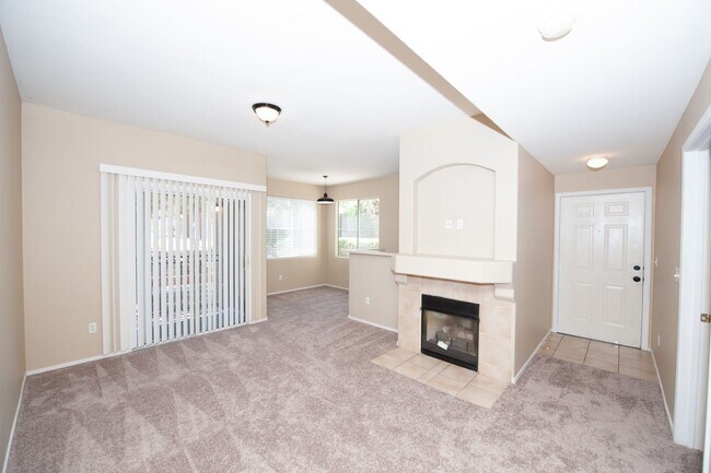 Building Photo - 9050 W Warm Springs Rd