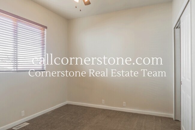 Building Photo - 7676 Sniktau Point