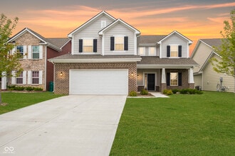 Building Photo - 5844 Cherrywood Ln