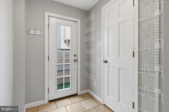 Building Photo - 936 S 23rd St