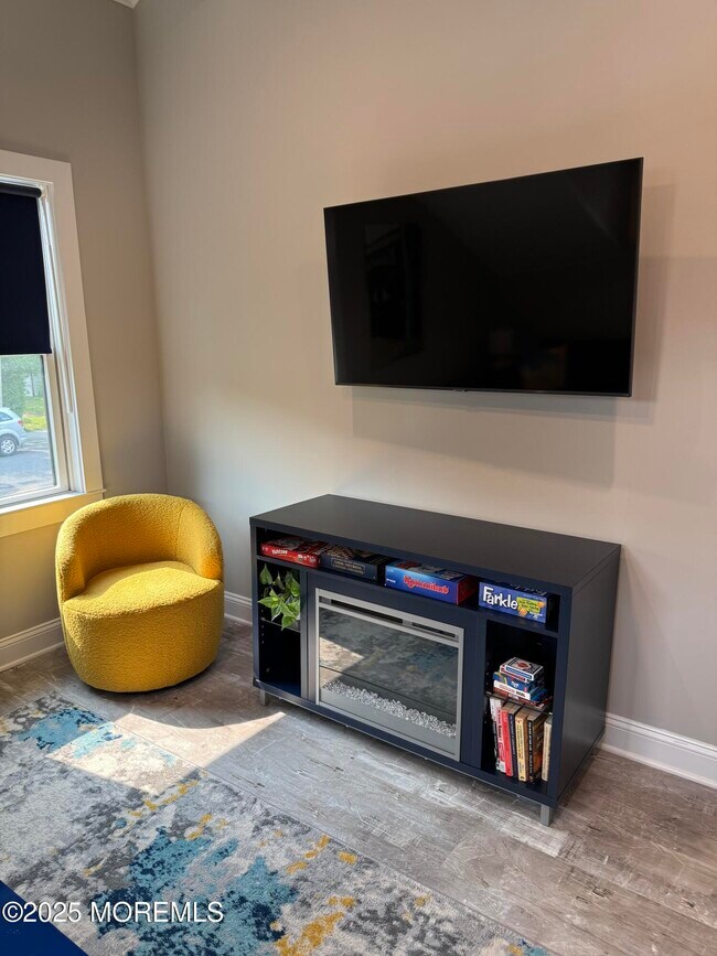 Building Photo - 1209 Langford St