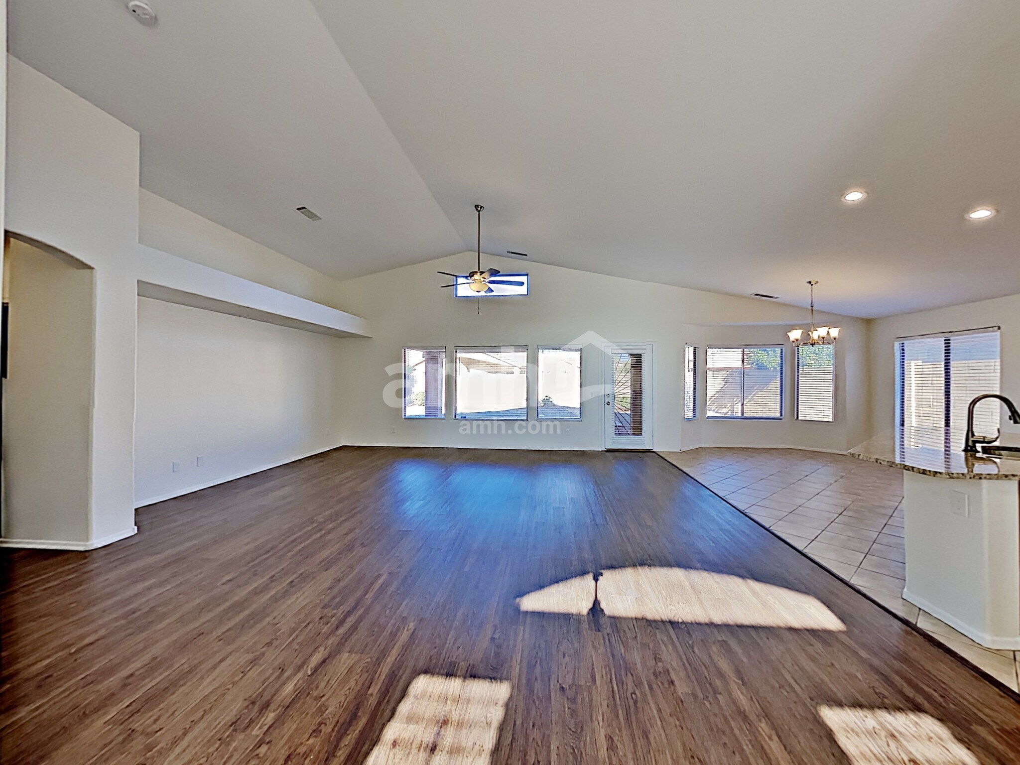 Building Photo - 1920 S 85th Ln