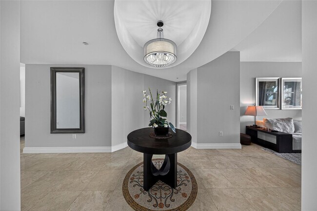 Building Photo - 3700 S Ocean Blvd