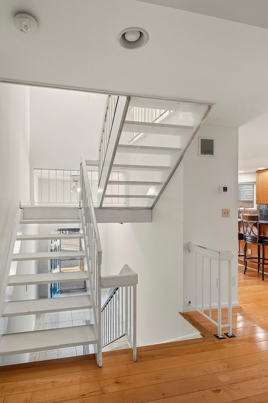 Building Photo - 770 Trenton Ave