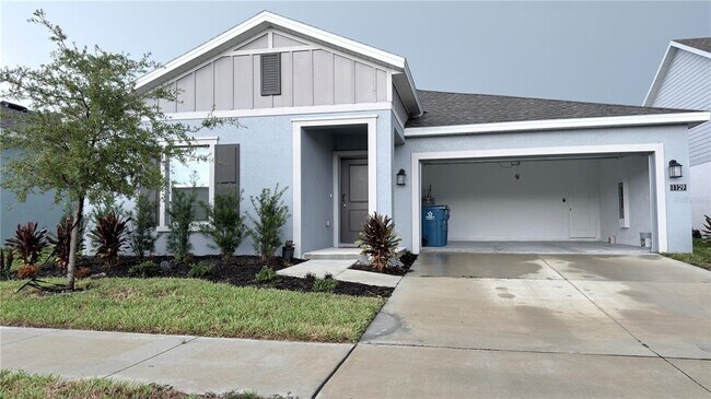 Building Photo - 1129 Deepwater Cir