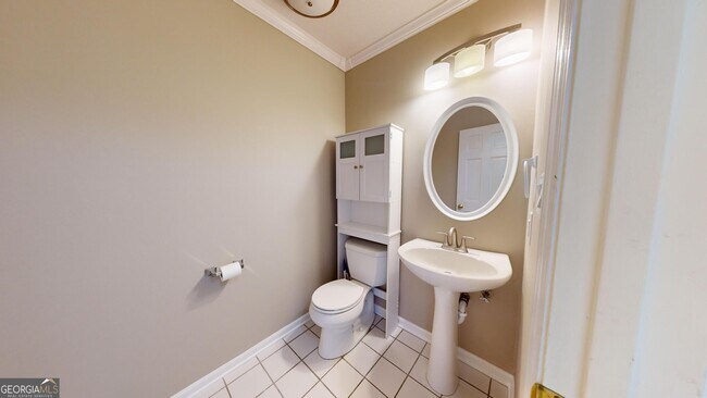 Building Photo - 1531 Dartmouth Ct