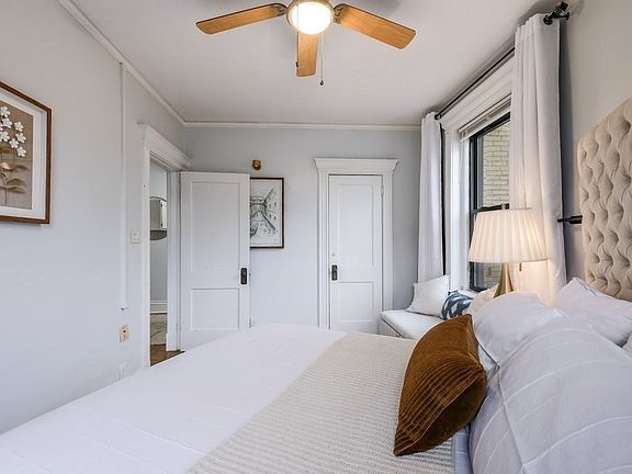 Building Photo - 51 Park Dr