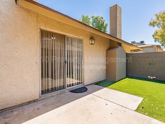 Building Photo - 1266 N 85th Pl