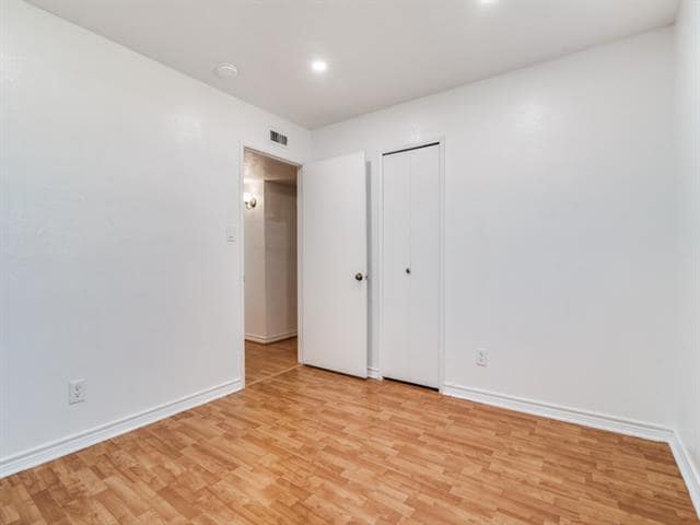 Building Photo - 1807 Robert Jones Dr