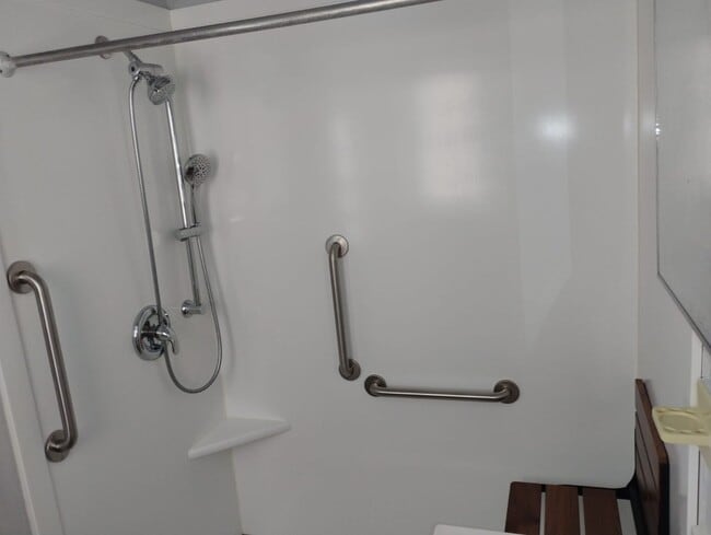 Building Photo - AMH - Carriage House