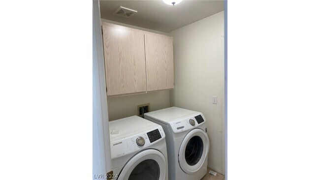 Building Photo - 7004 Rotunda Ct