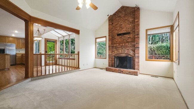 Building Photo - Spacious, Comfortable House in Forest Ridge Estates of Bellevue