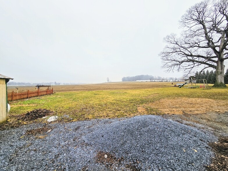 Building Photo - 32 N Farmersville Rd