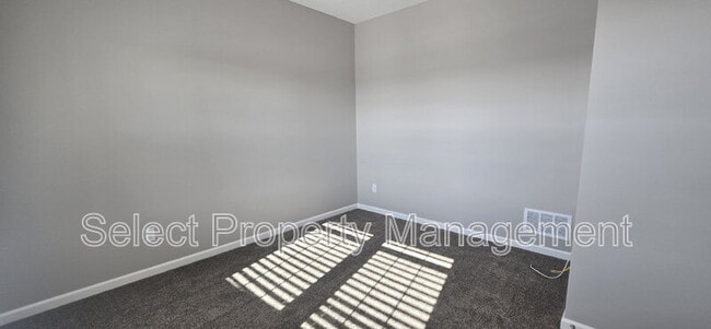 Building Photo - 5232 Broad Fields Cove