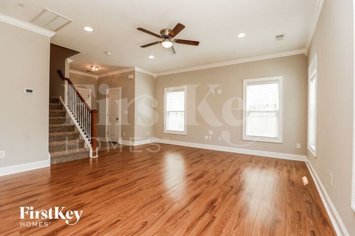 Building Photo - 3851 Annapolis Way