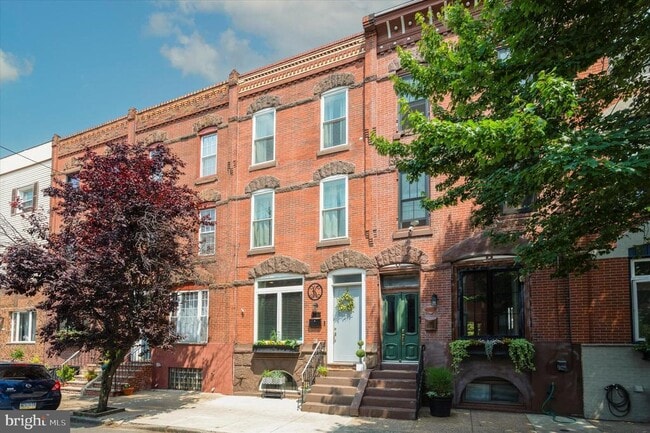Building Photo - 1717 S 13th St