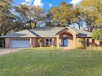 Building Photo - 404 Buxton Way