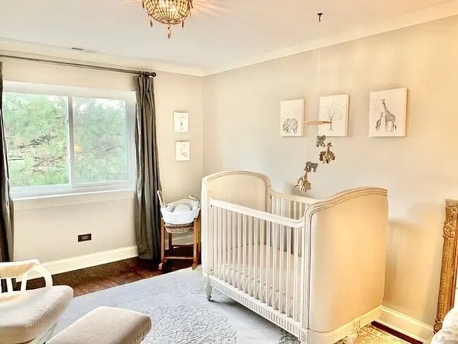 Building Photo - Beautiful 2-bedroom & 2-Bathroom Condo in ...