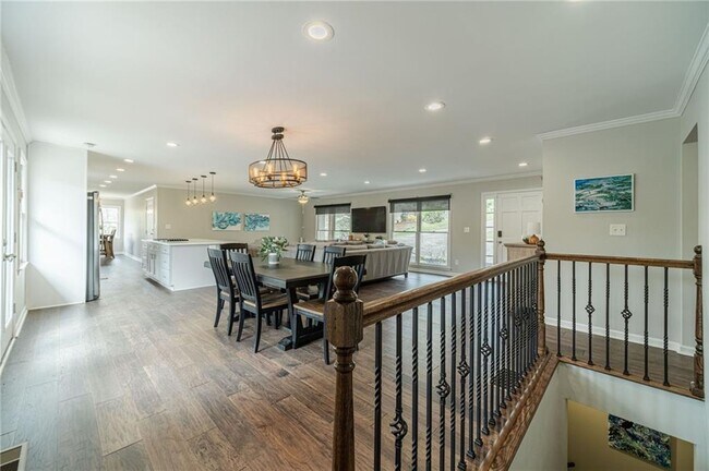 Building Photo - 691 Harbor Cove