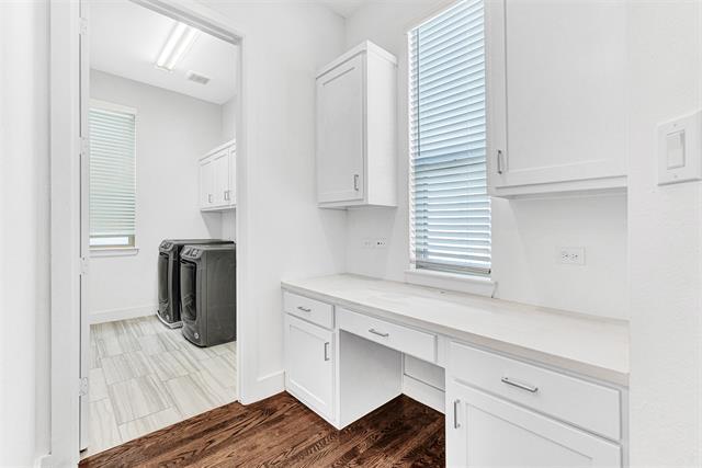 Building Photo - 8008 Zeppos Dr.