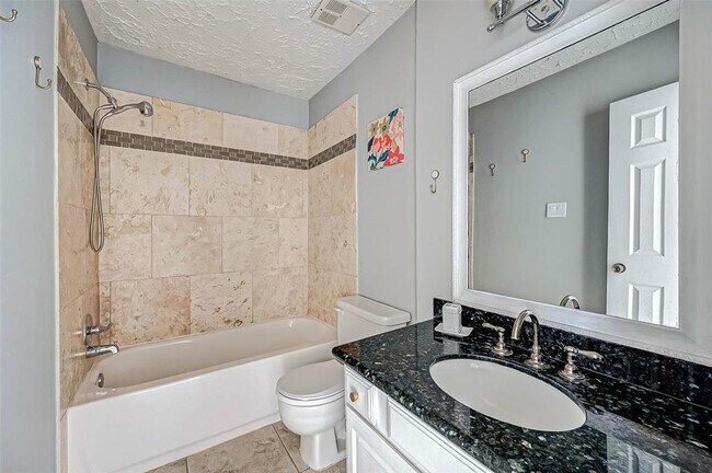 Building Photo - 14110 Taco Ct