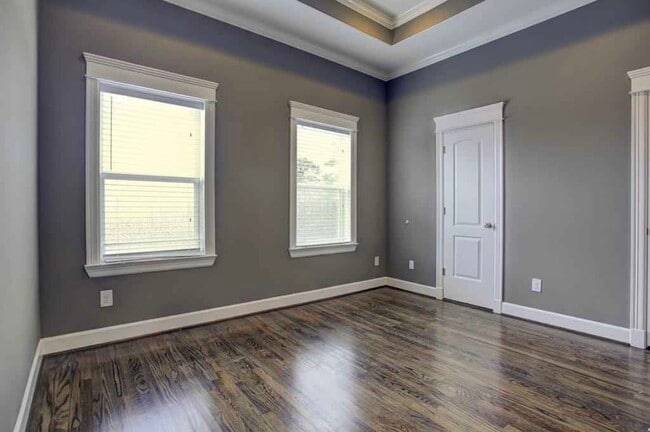 Building Photo - 2115 Bidwell Dr