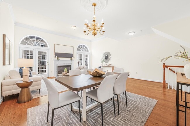 Building Photo - 631 Gatestone St