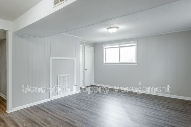 Building Photo - 5221 Old Trail