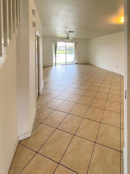 Building Photo - 8236 SW 25th Ct
