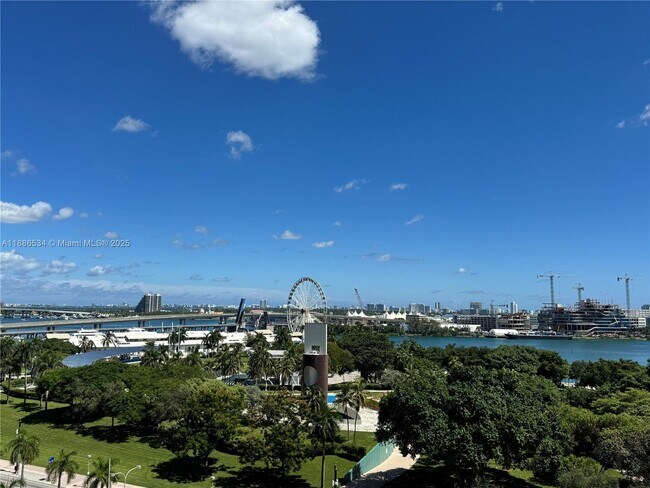 Building Photo - 50 Biscayne Blvd