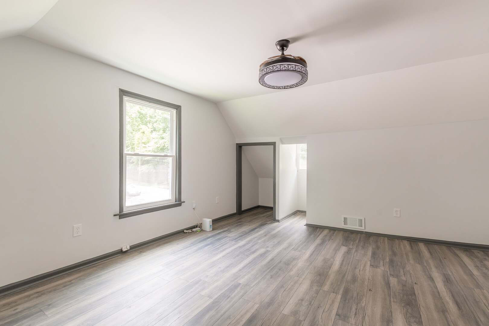 Building Photo - 1393 Westview Dr SW