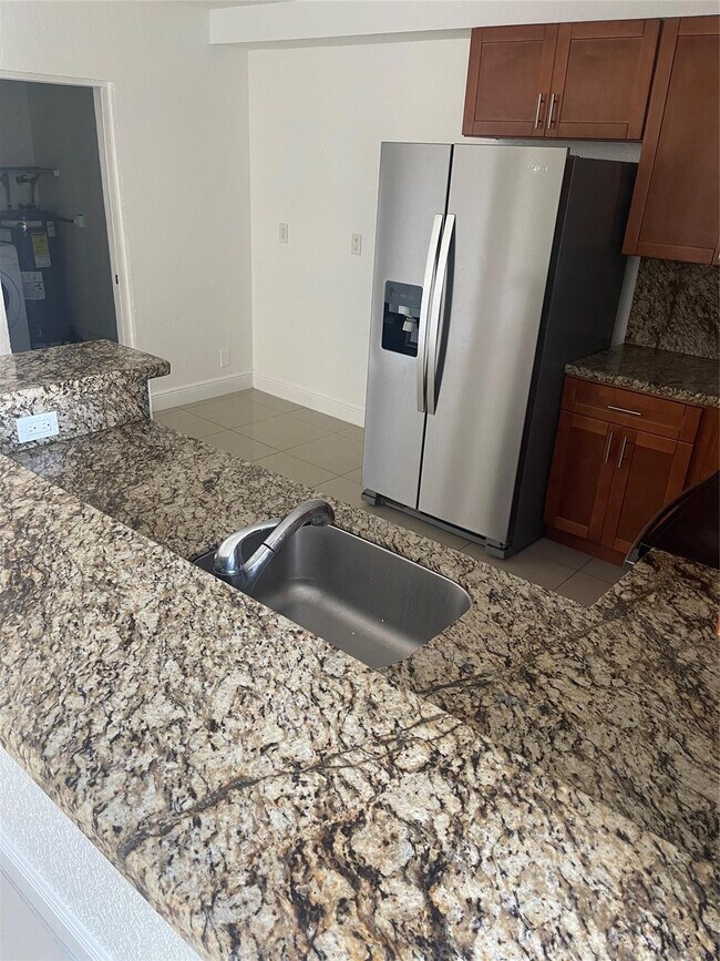 Building Photo - 3611 NE 15th Ave