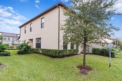 Building Photo - 2857 Bard St